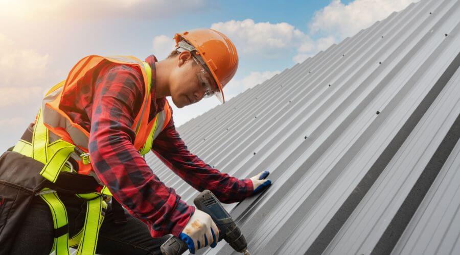 Expert new roof installation services in Fort Branch, IN
